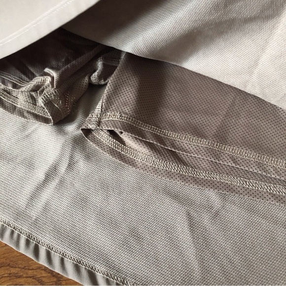 Free Country nude athletic skort in size L - Picture 3 of 7